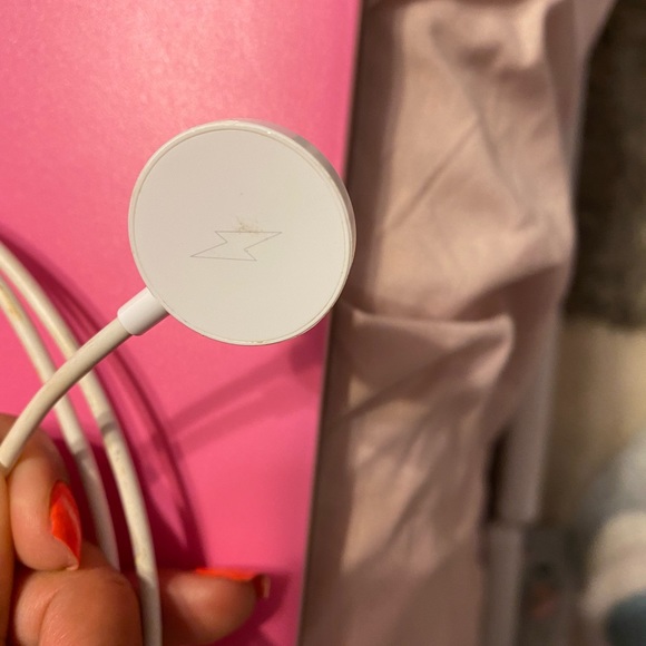 Rose gold smart watch, with box no tags - Picture 6 of 7